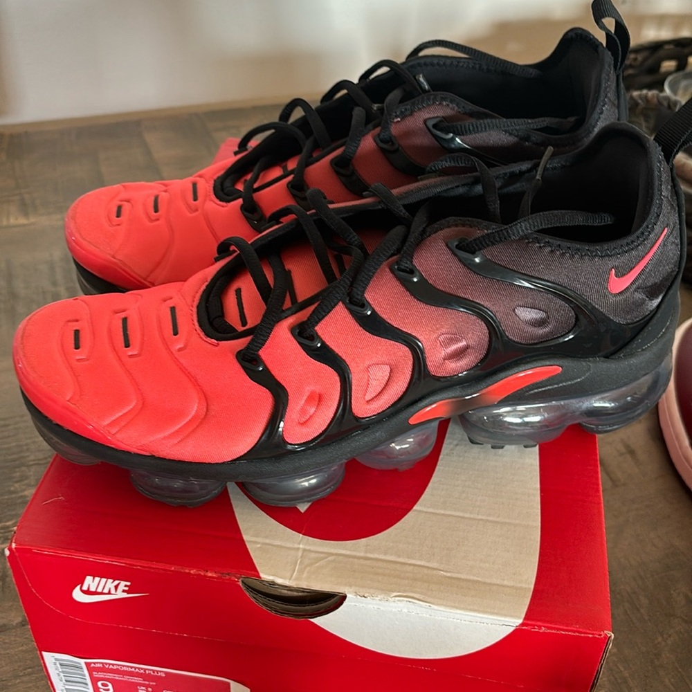 Vapormax Nike Orange Black Mens 9 Sneakers